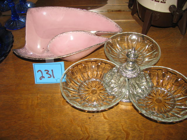 lot 231 image: pink Cali original and three glass bowl serving dishes