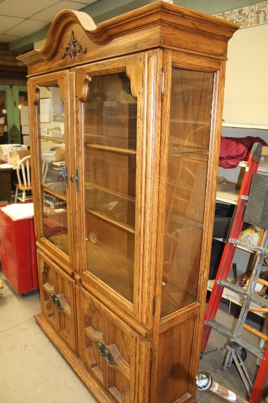 1970 Keller Furniture China Hutch Lowry Consignments 32 KBID