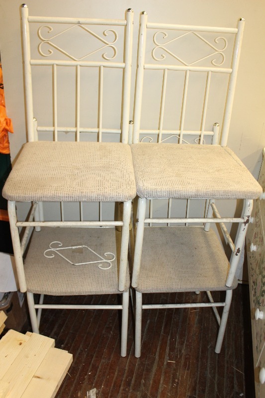 Set of 4 Chairs
