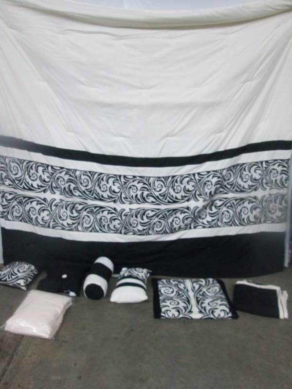 Alcove Ambrosia 30-pc. Comforter Super Set - King