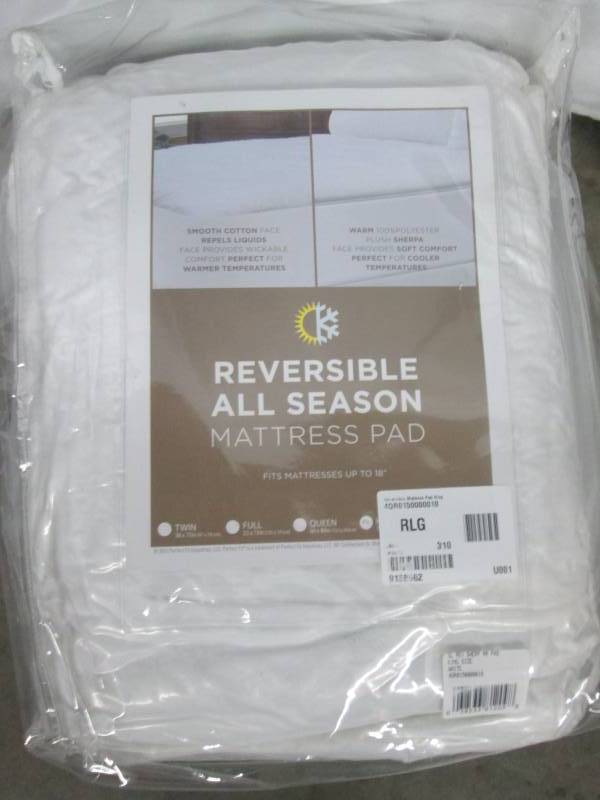 Reversible Mattress Pad - King