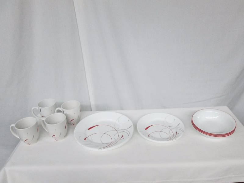 Corelle Round Splendor Dinnerware Set