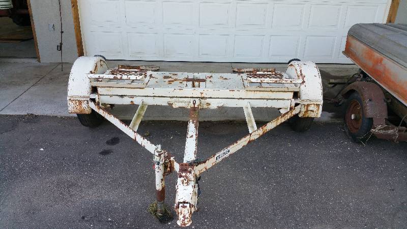 lot 10 image: 1979 Monarc Heavy Duty Car Dolly with Ramps