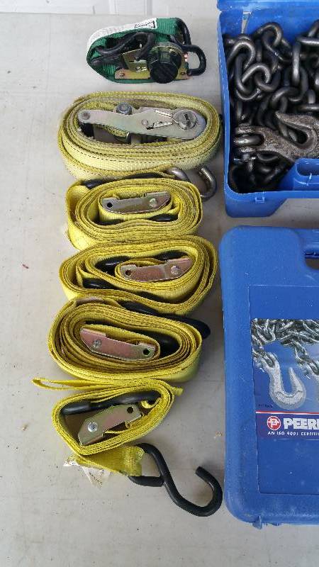 lot 33 image: Large Group of Tow Straps, Trailer Jacks, Ratchet Straps, Etc.