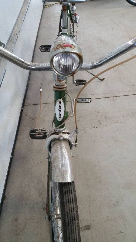 lot 39 image: Vintage Green Schwinn Tandem Bicycle