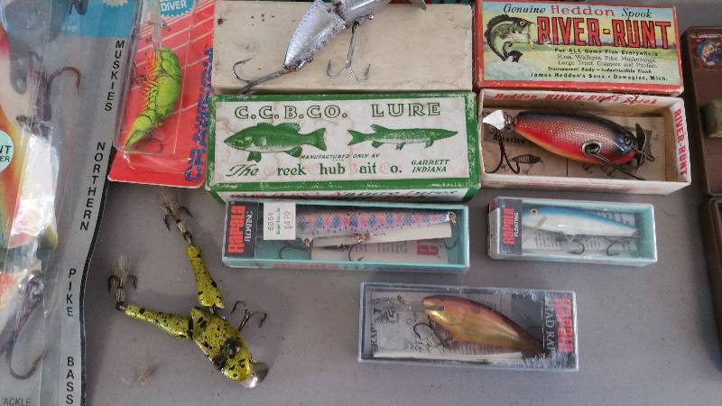 lot 58 image: Large Group of Fishing Lures in Tackle Boxes, Vintage Heddon, Etc.