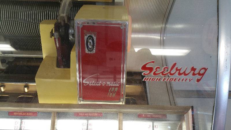 lot 63 image: Vintage See-burg High Fidelity Model #100-J Jukebox