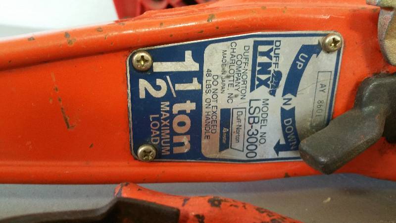 lot 78 image: Heavy Duty 1.5 Ton Chain Hoist & Cable Winch