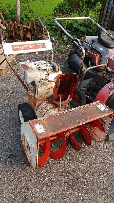 lot 104 image: Group of (4) Non-Running Gas Powered Items