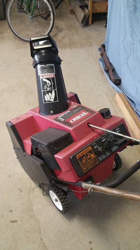 lot 123 image: Toro Single Stage Snowblower 4.5 Hp