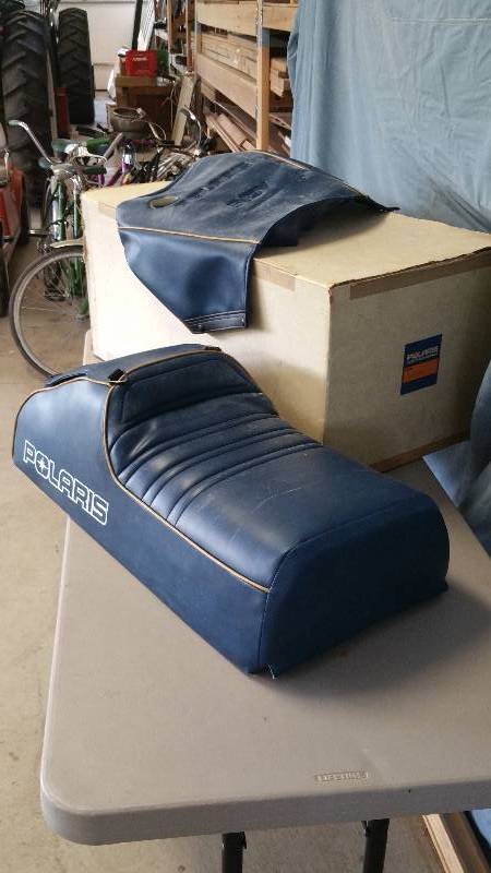 lot 109 image: Polaris Snowmobile Seat with Matching Tank Cover