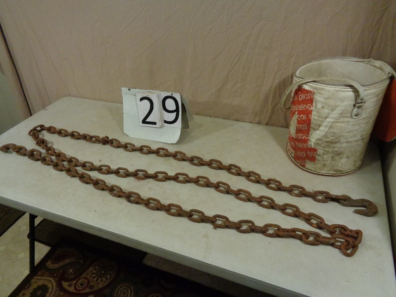 lot 29 image: Logging Chain