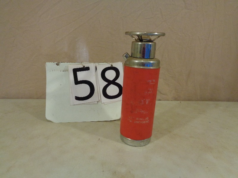 lot 58 image: Fire Ext Music Box