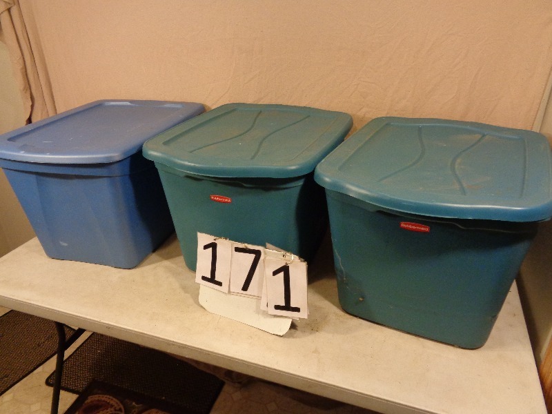 lot 171 image: 3 Totes With Lids