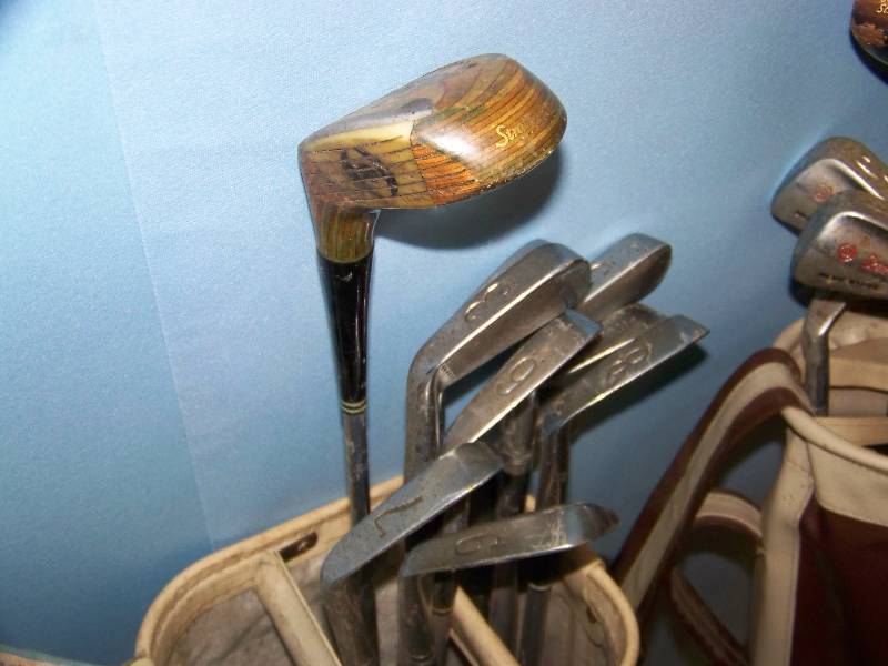 (2) Partial sets of Golf Clubs and Bags