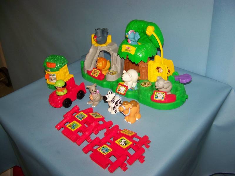 Fisher Price, Little People, Zoo, Play  Character Set