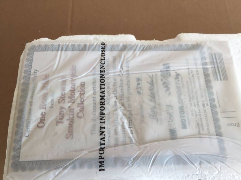 lot 21 image: TONY STEWART #20 MOTORCYCLE COLLECTIBLE