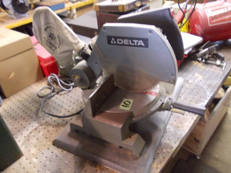 lot 10 image: Power Miter Box