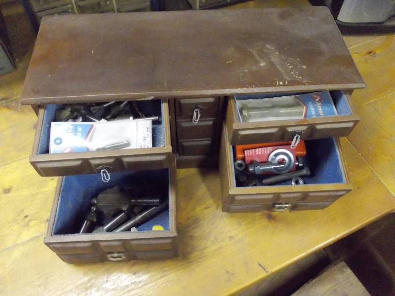 lot 92 image: Small Cabinet With Router Bits