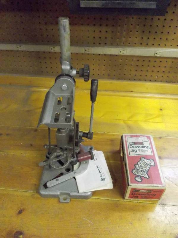 lot 95 image: Portable Drill Press Frame & Dowling Jig