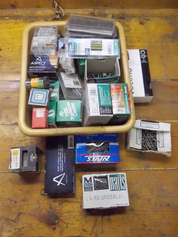 lot 102 image: Hardware