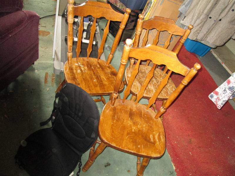 lot 30 image: 3 Solid wood vintage chairs and a H...
