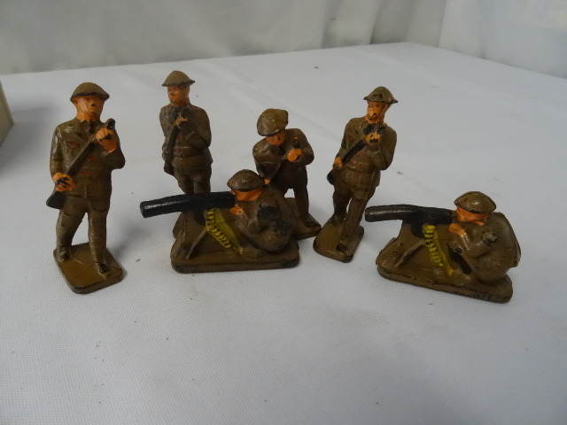 lot 9 image: Toy Soldiers