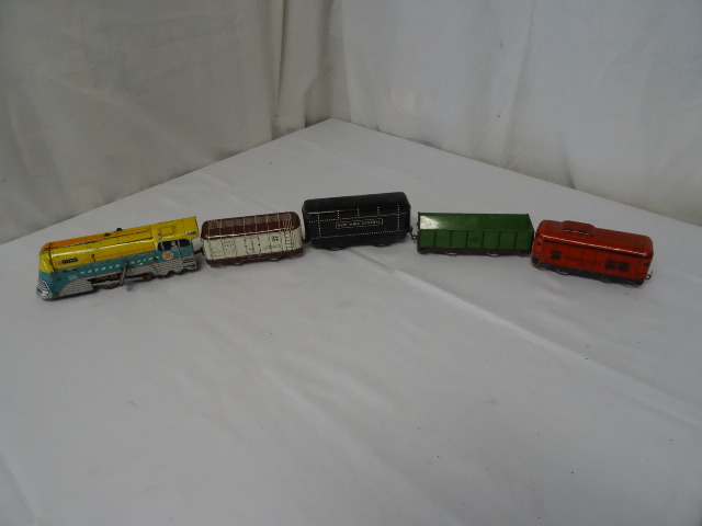 lot 12 image: Toy Train