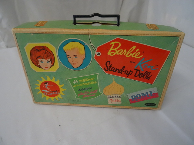 lot 28 image: Paper Doll