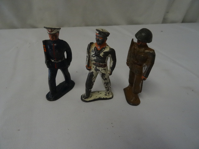 lot 36 image: Toy Soldiers