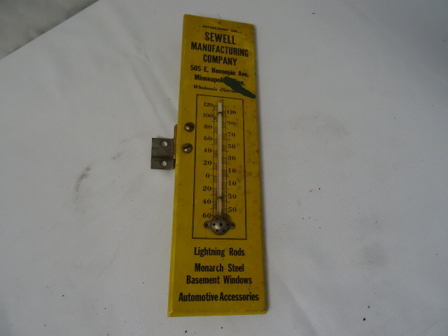 lot 50 image: Thermometers
