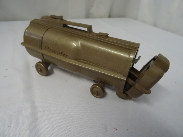 lot 53 image: Bank