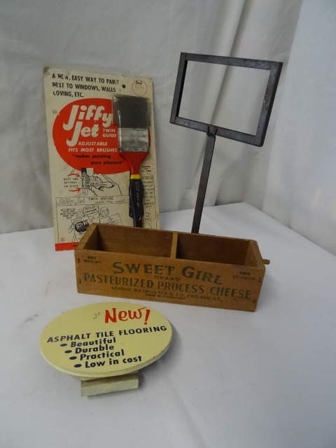 lot 69 image: Advertising