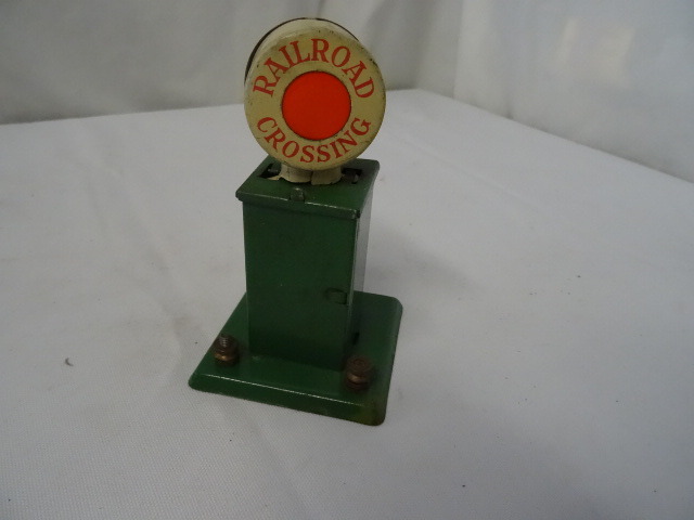lot 125 image: Railroad Toy