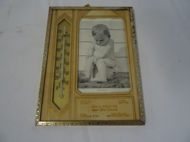 lot 141 image: Thermometer