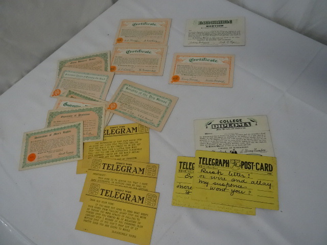 lot 171 image: Postcards