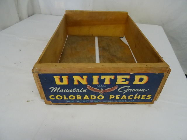 lot 218 image: Peach Crate