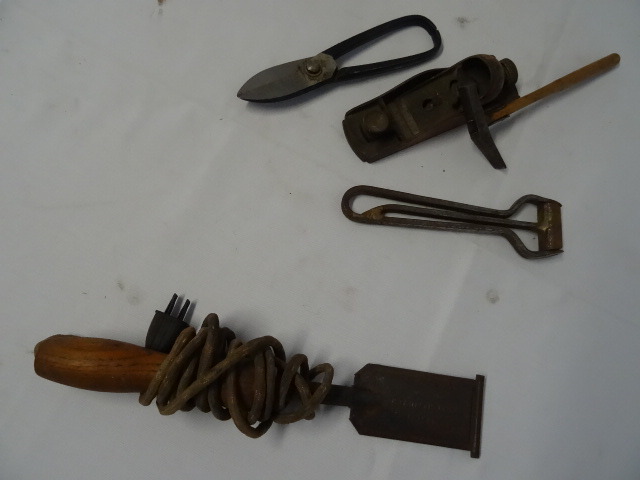 lot 246 image: Tools