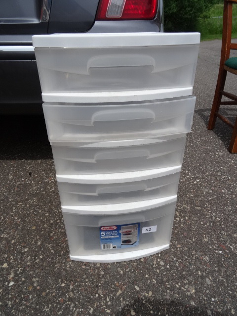 lot 112 image: Storage