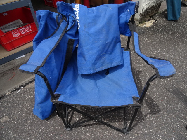 lot 115 image: Chairs