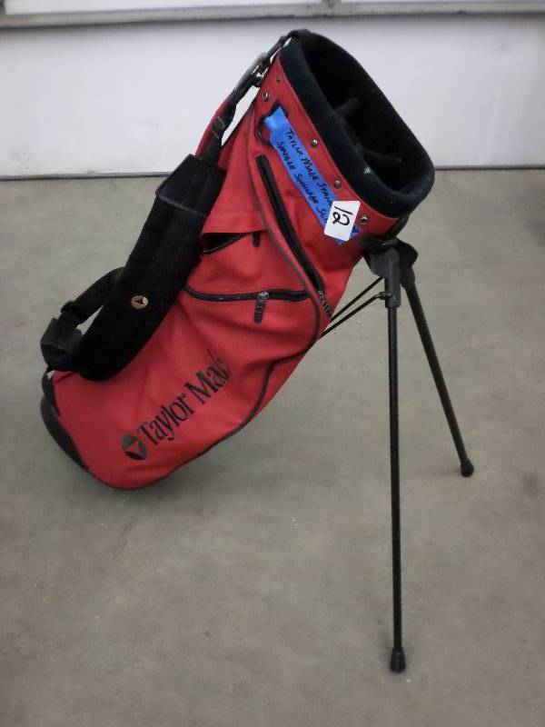 lot 12 image: Taylor Made Stand Bag With Single S...