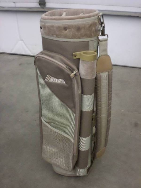 lot 13 image: Datrek Tan Cart Bag With Single Sho...