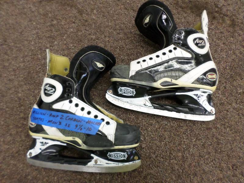 lot 37 image: Mission Amp Z-Carbon Mens Size 9.5-...