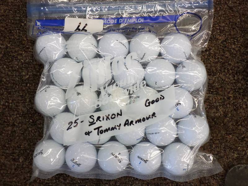 lot 65 image: (25) Titleist DT Carry & RollTour ...