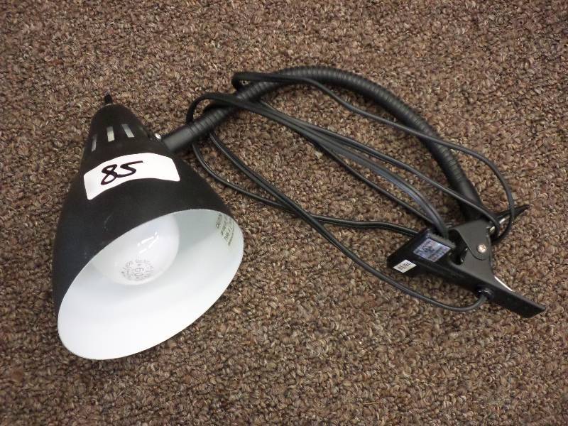 lot 85 image: 120Volt Flexible Shaft Clamp-On Wor...