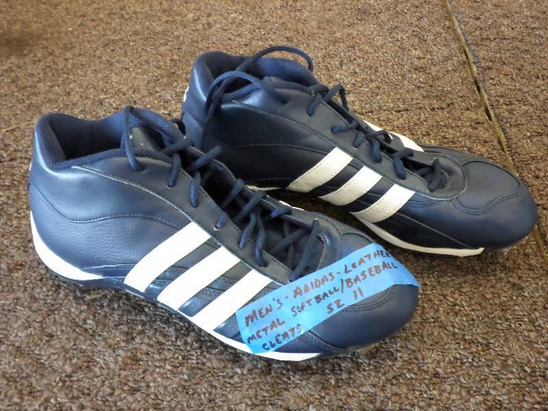 lot 98 image: Mens Adidas Size 11 Leather Metal S...