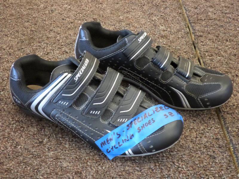 lot 107 image: Mens Specialized Size 10 Cycling Sh...
