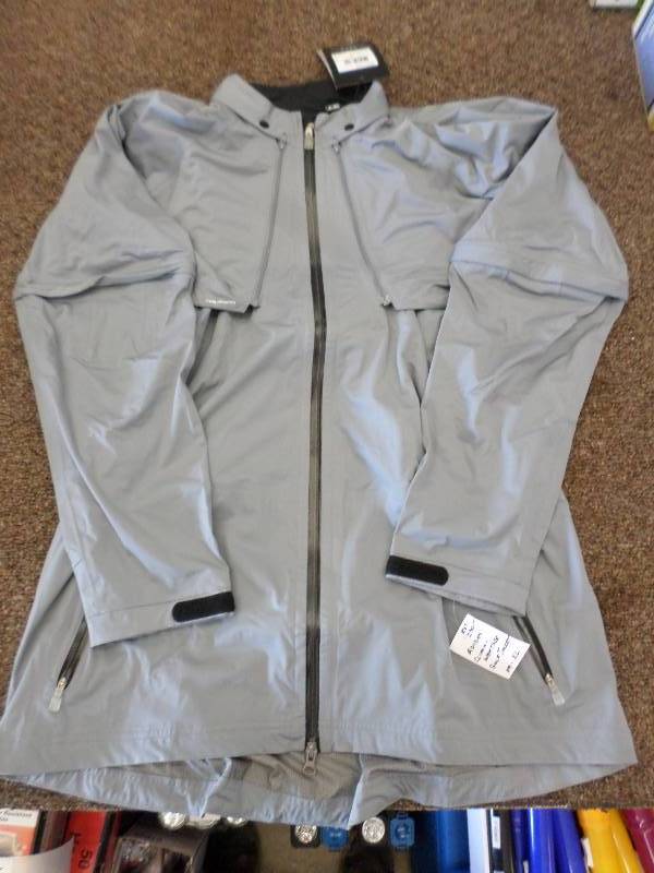 lot 154 image: New Adidas Clima-Weather Golf Jacke...