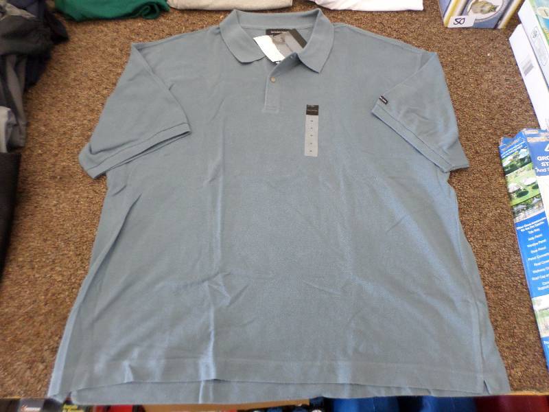 lot 165 image: New Calvin Klein Mens Size CL Golf ...
