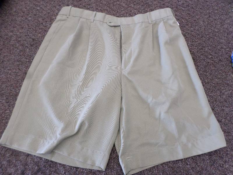 lot 171 image: Ashworth Mens Size 38W Khaki Golf S...